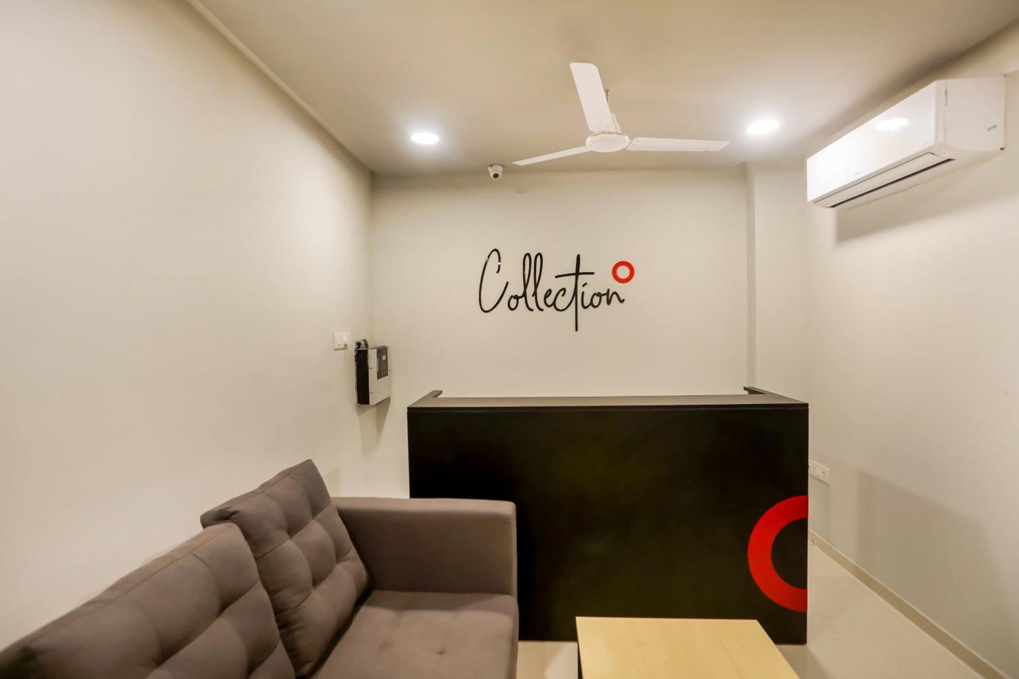 Super Collection O Le Noida Hotel Near Sector 76 Metro Station Екстер'єр фото